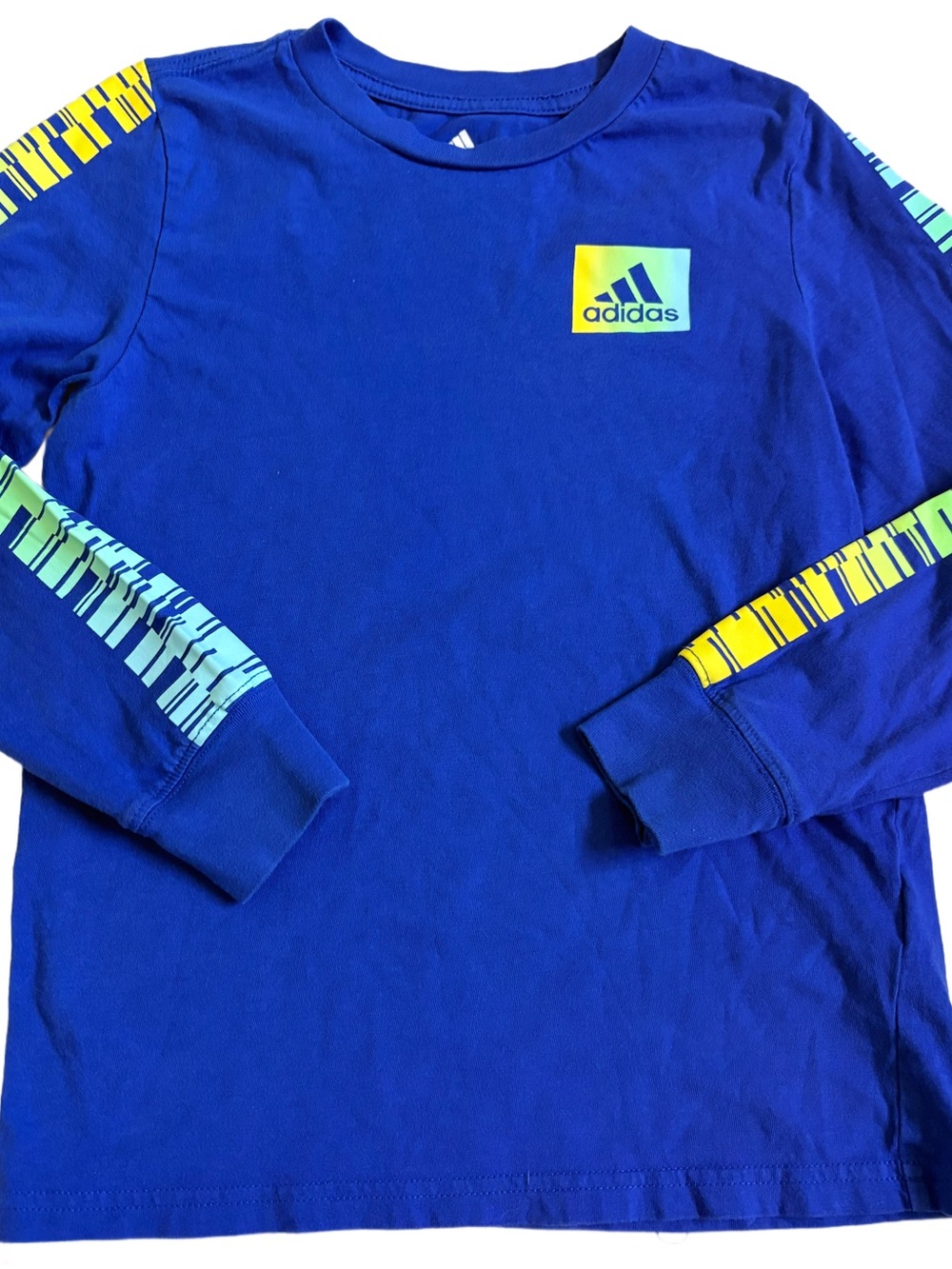 ADIDAS BOYS SIZE 10-12 TOPS, HOODIES AND JOGGERS CLOTHING LOT IN EUC! THIS IS AN - Picture 15 of 16